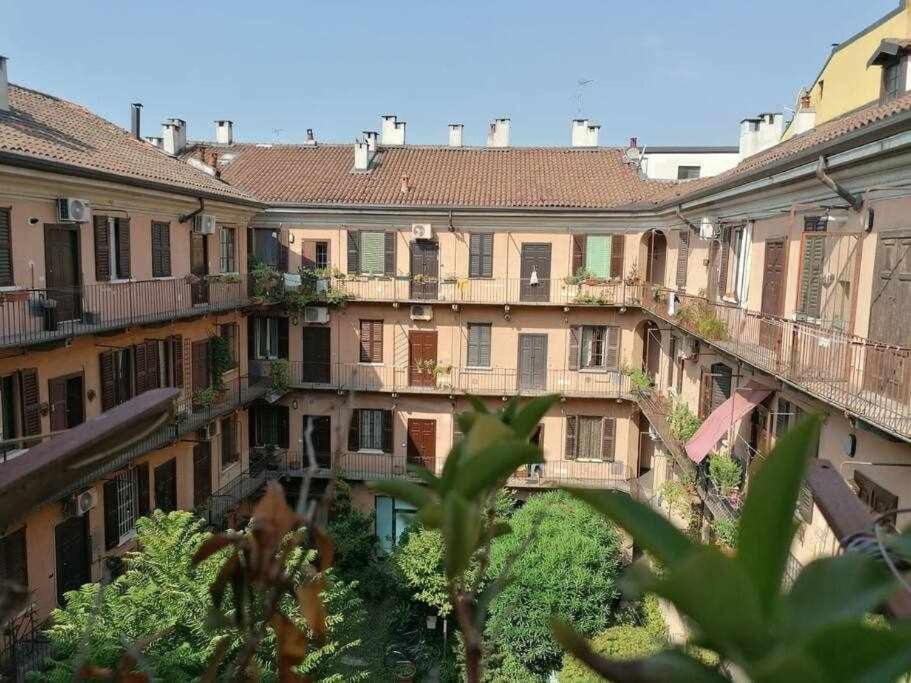 Апартаменти Darsena Appartament Мілан Екстер'єр фото